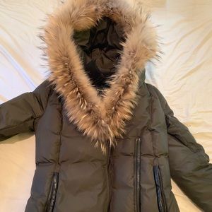 Women’s green mackage coat